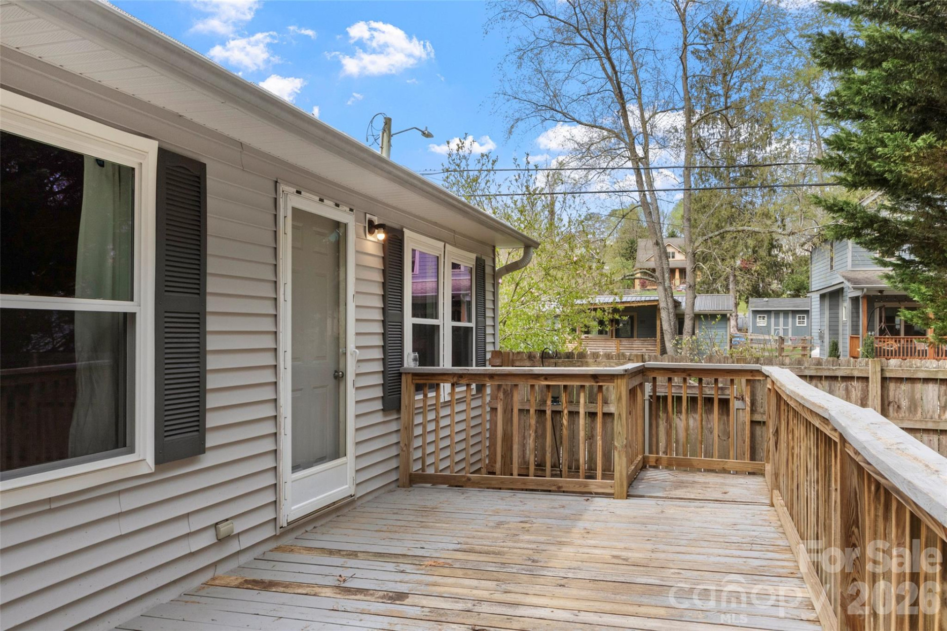 174 Wellington Street - Photo 24