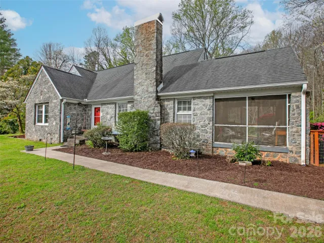 514 Cherryfield Loop