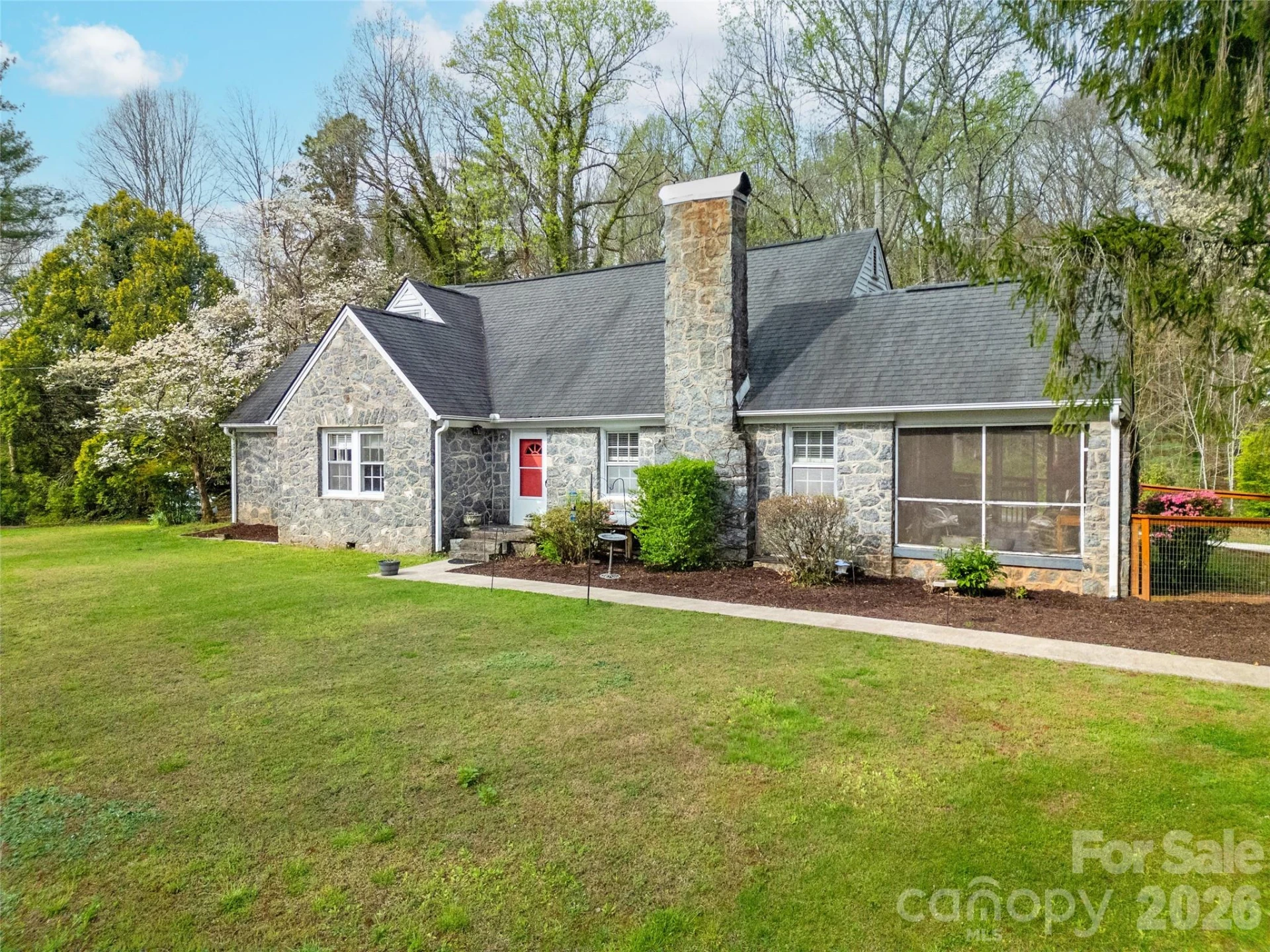 514 Cherryfield Loop - Photo 2