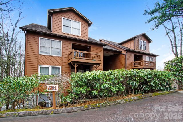 121 Toxaway Views Drive, Lake Toxaway, NC, 28747