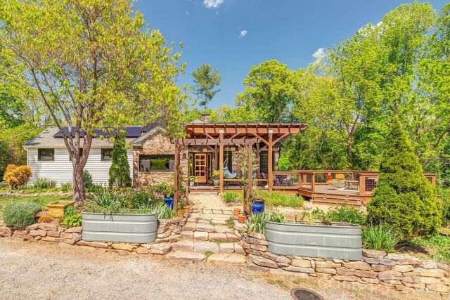 10 Hillendale Road, Asheville, NC, 28805
