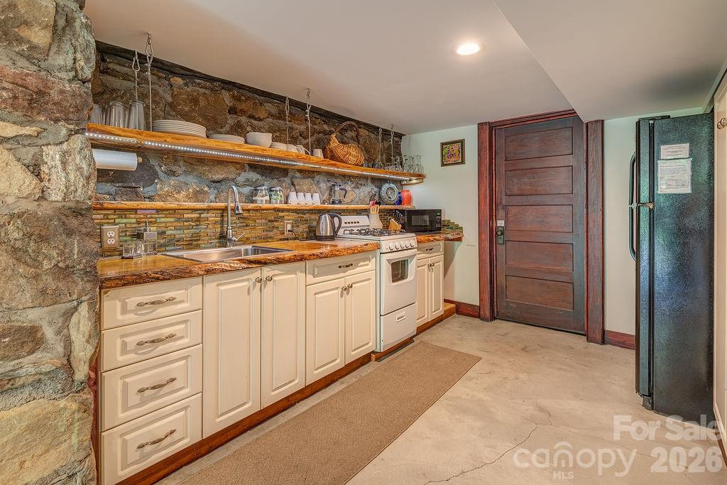 10 Hillendale Road - Photo 37