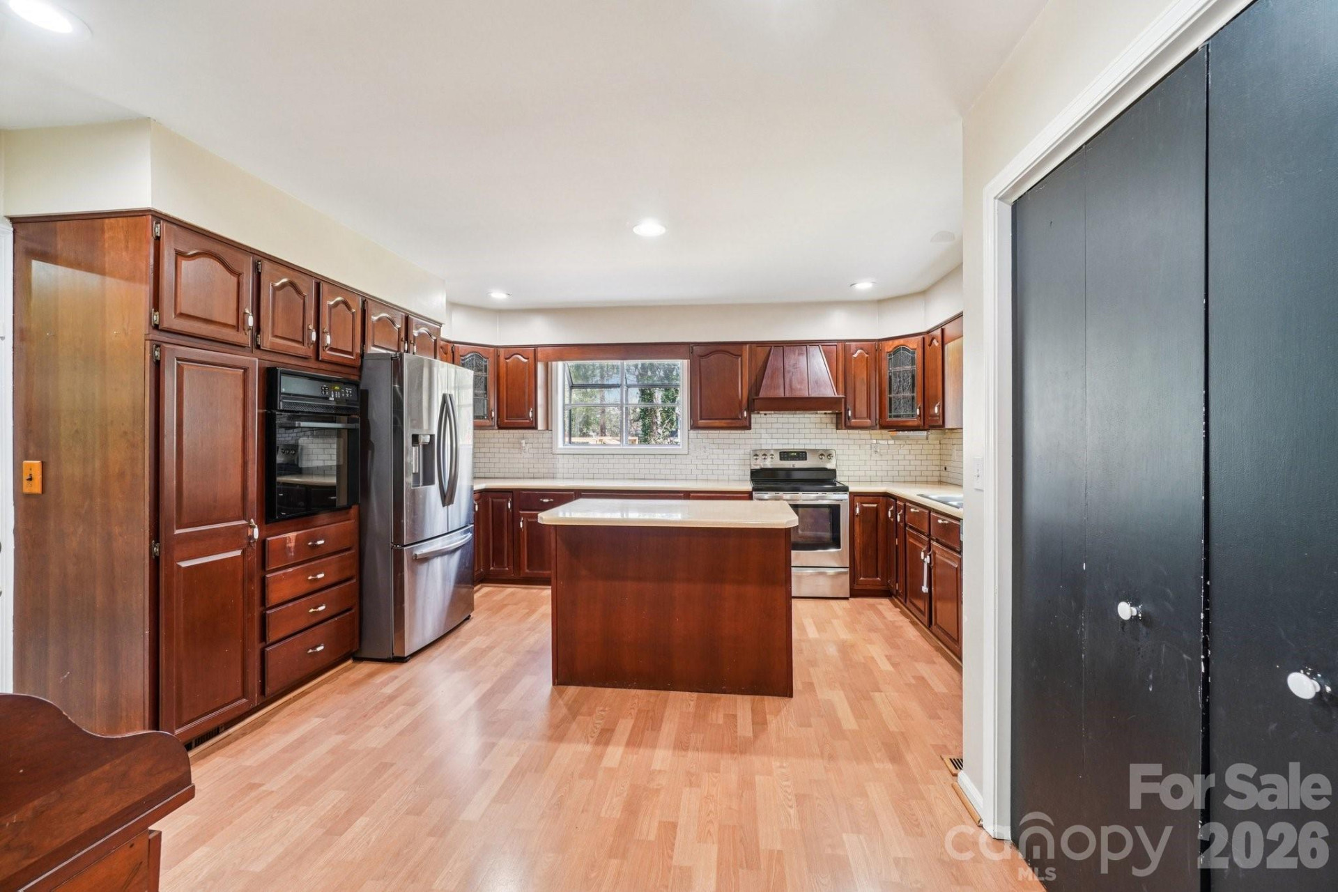 710 Heatherwood Drive - Photo 5