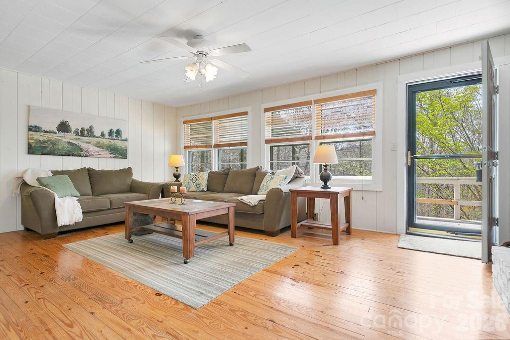 218 Hickory Lane - Photo 12