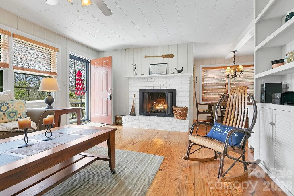218 Hickory Lane - Photo 13