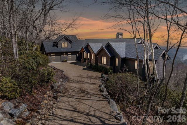 96 Moltz Court, Lake Toxaway, NC, 28747