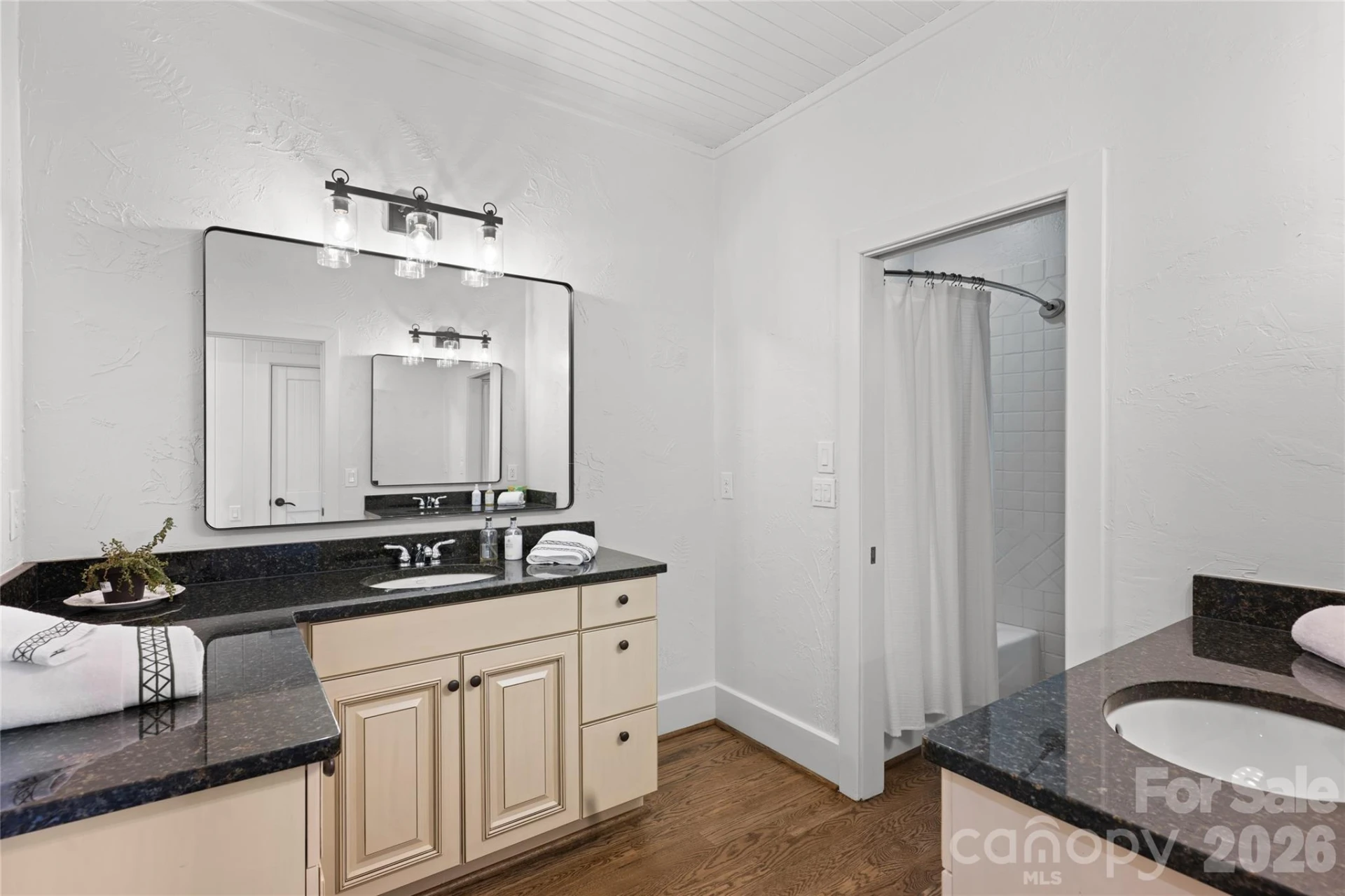 96 Moltz Court - Photo 36