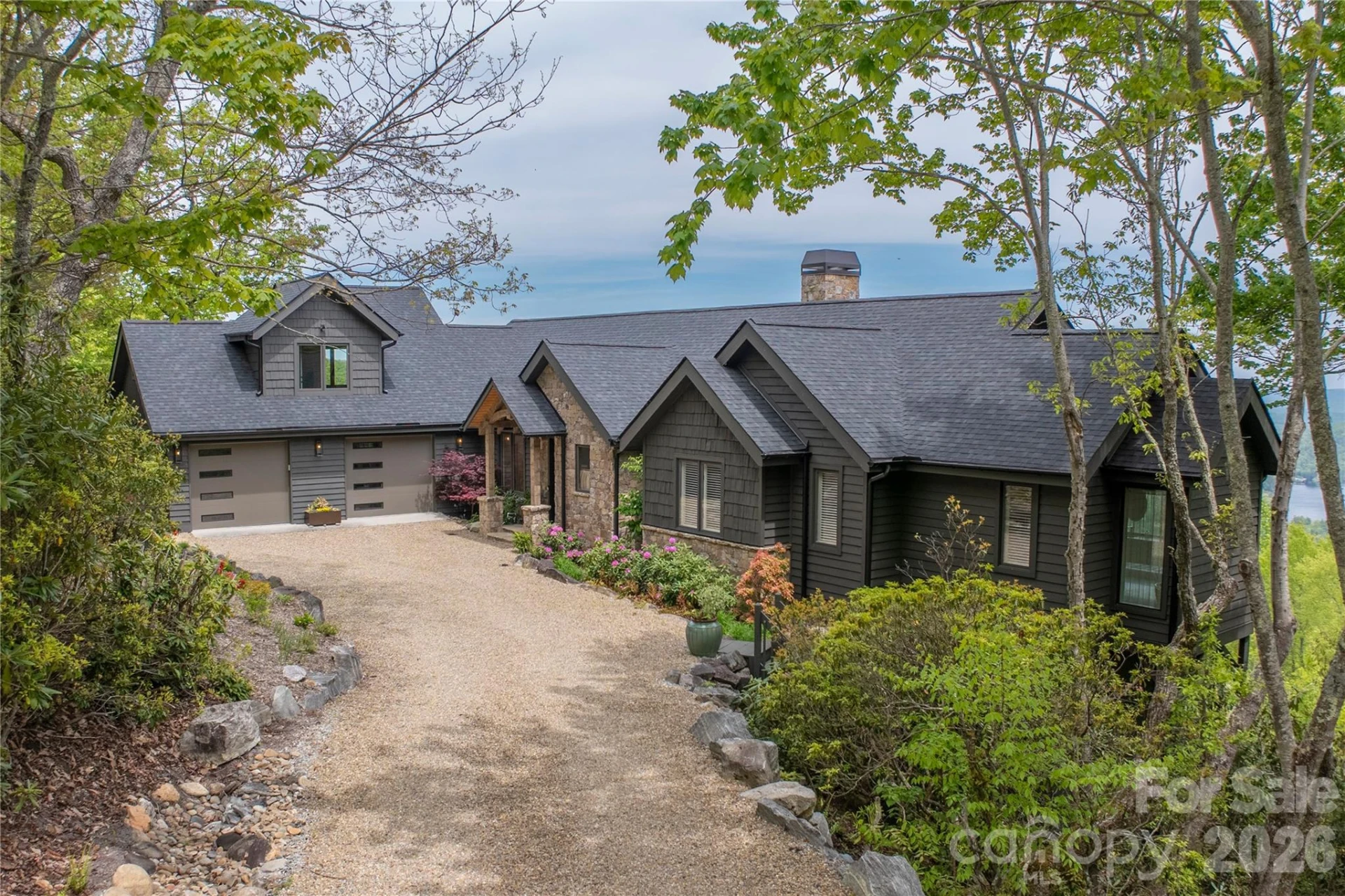 96 Moltz Court - Photo 2