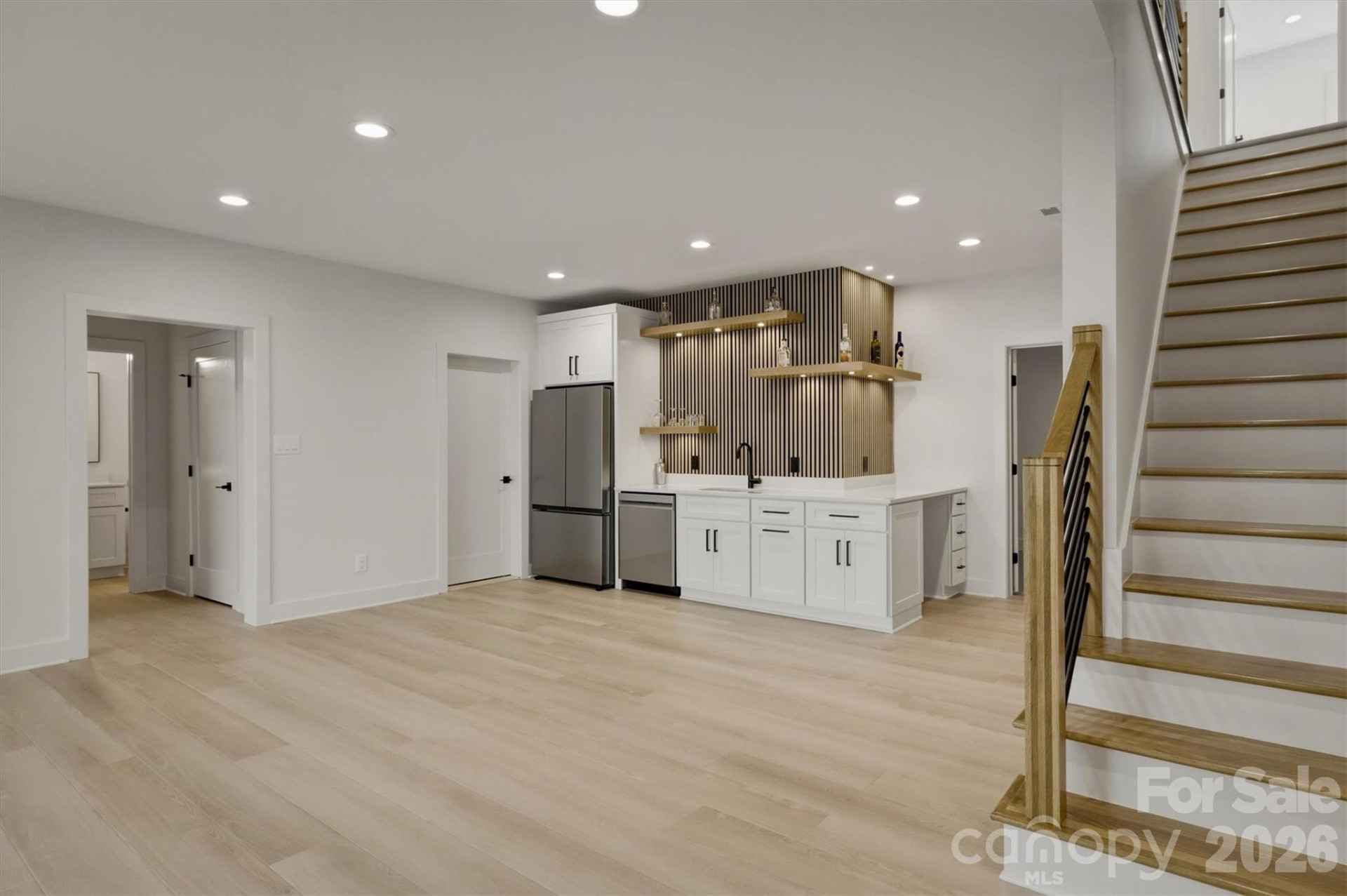 173 Waters Edge Drive - Photo 31