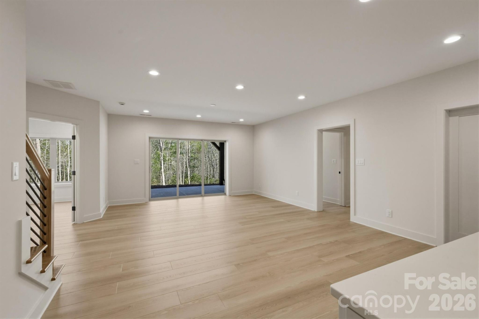 173 Waters Edge Drive - Photo 33