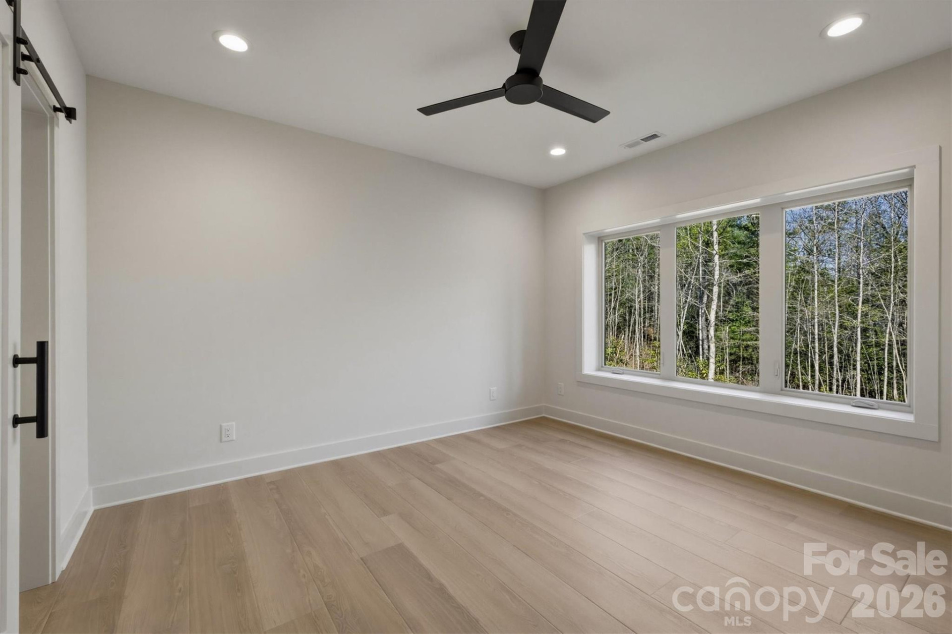 173 Waters Edge Drive - Photo 40