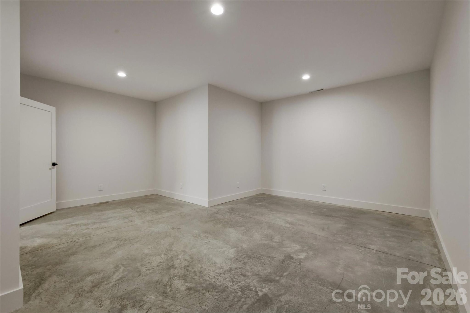 173 Waters Edge Drive - Photo 44