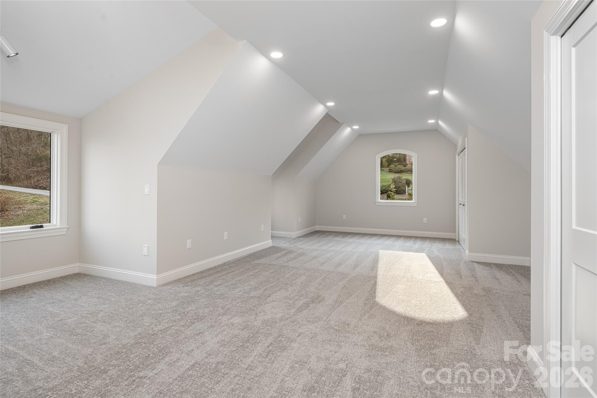 527 Falkirk Way - Photo 30