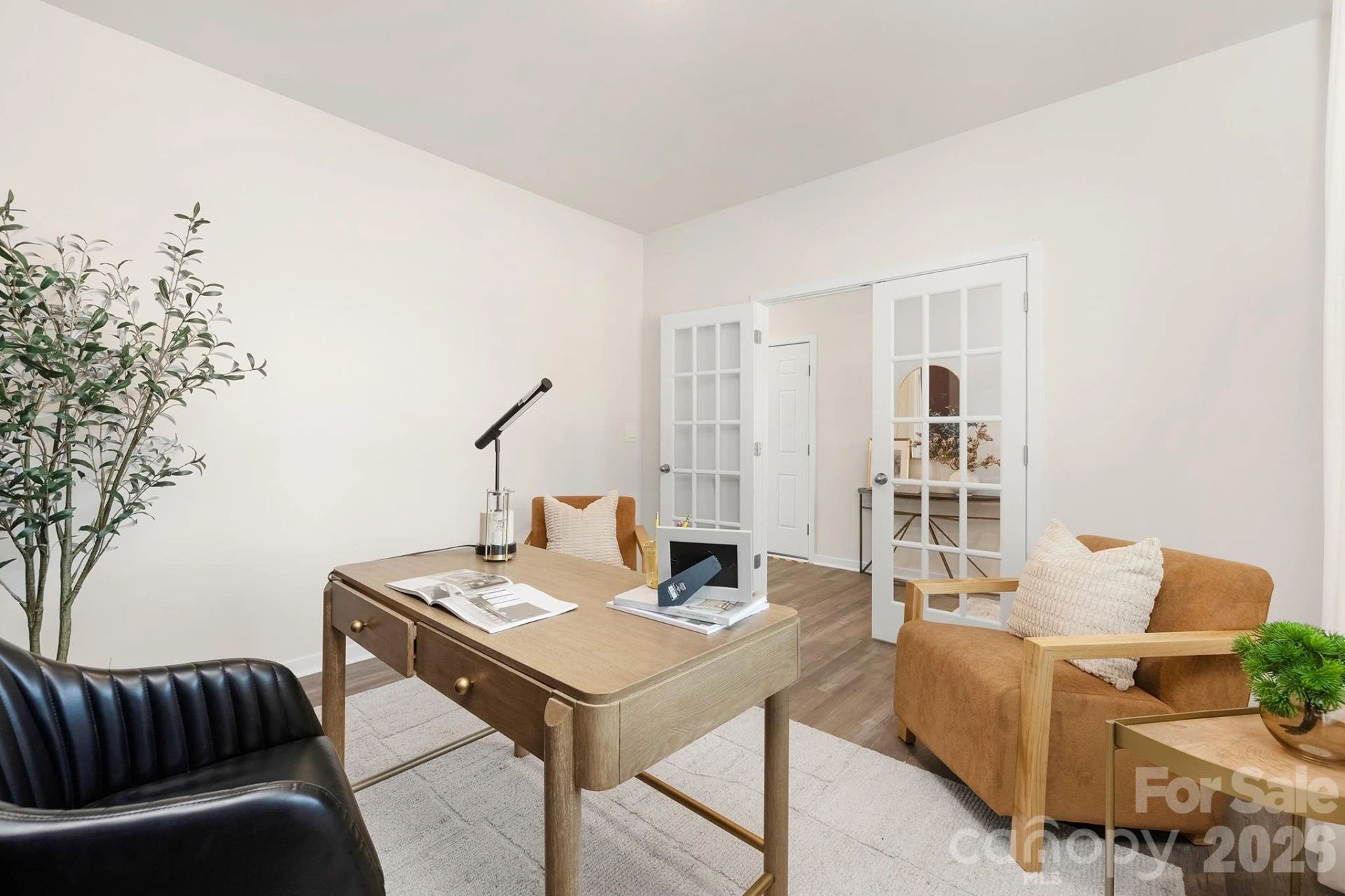 620 Country Oak Drive - Photo 4