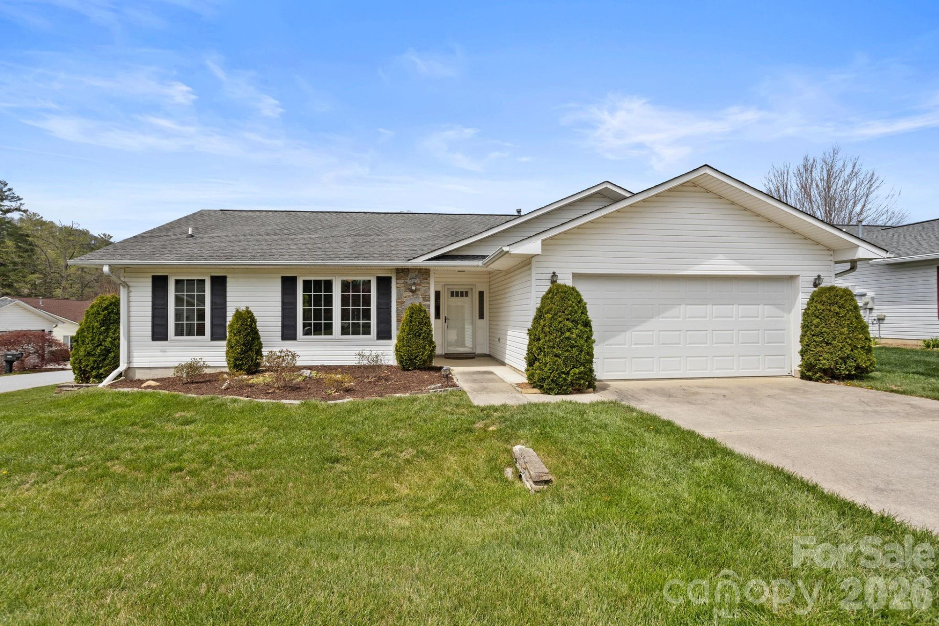 551 Woodfield Lane
