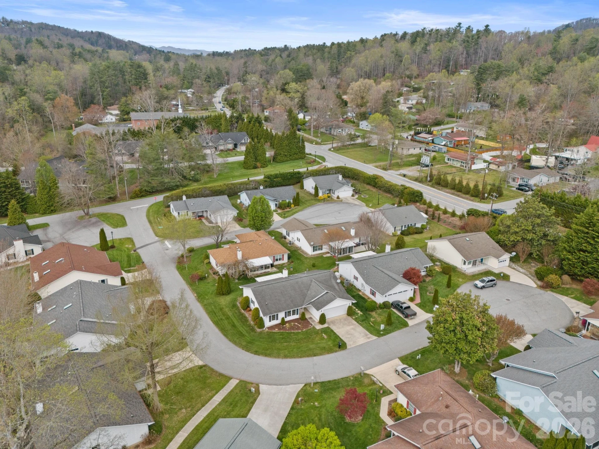 551 Woodfield Lane - Photo 17