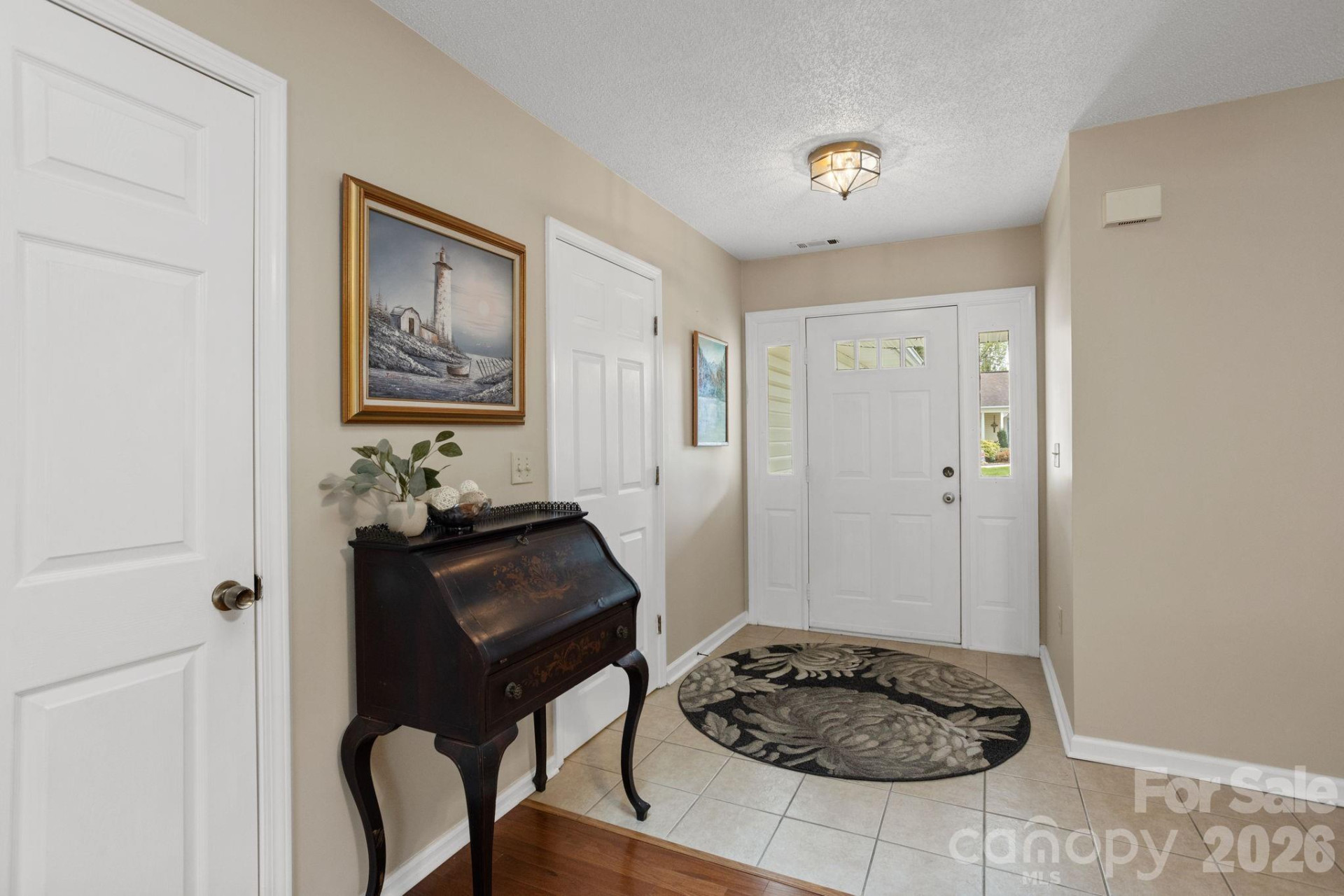 551 Woodfield Lane - Photo 3
