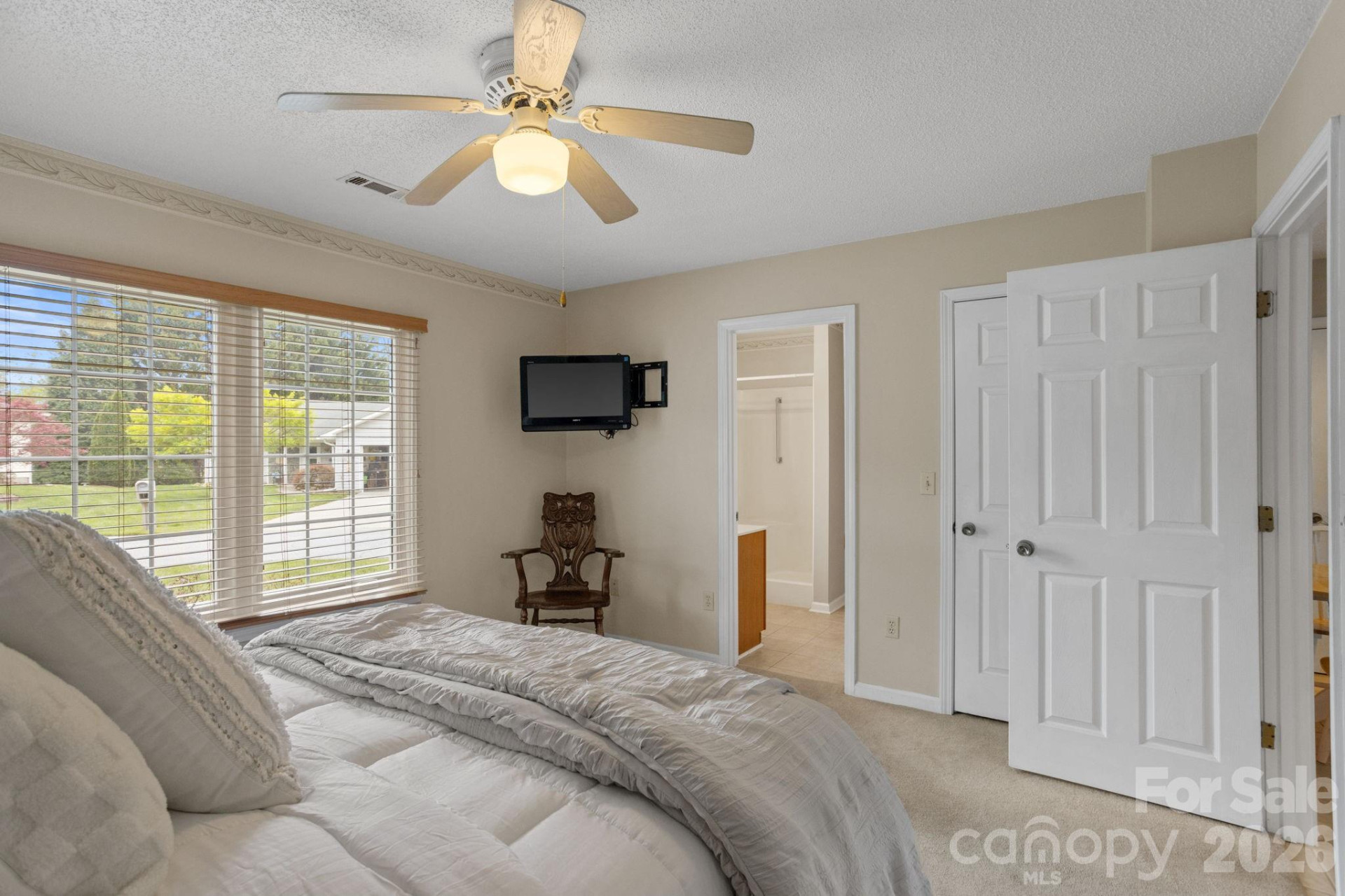 551 Woodfield Lane - Photo 9