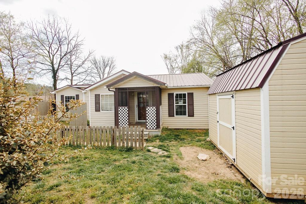 69 Crawford Street - Photo 2