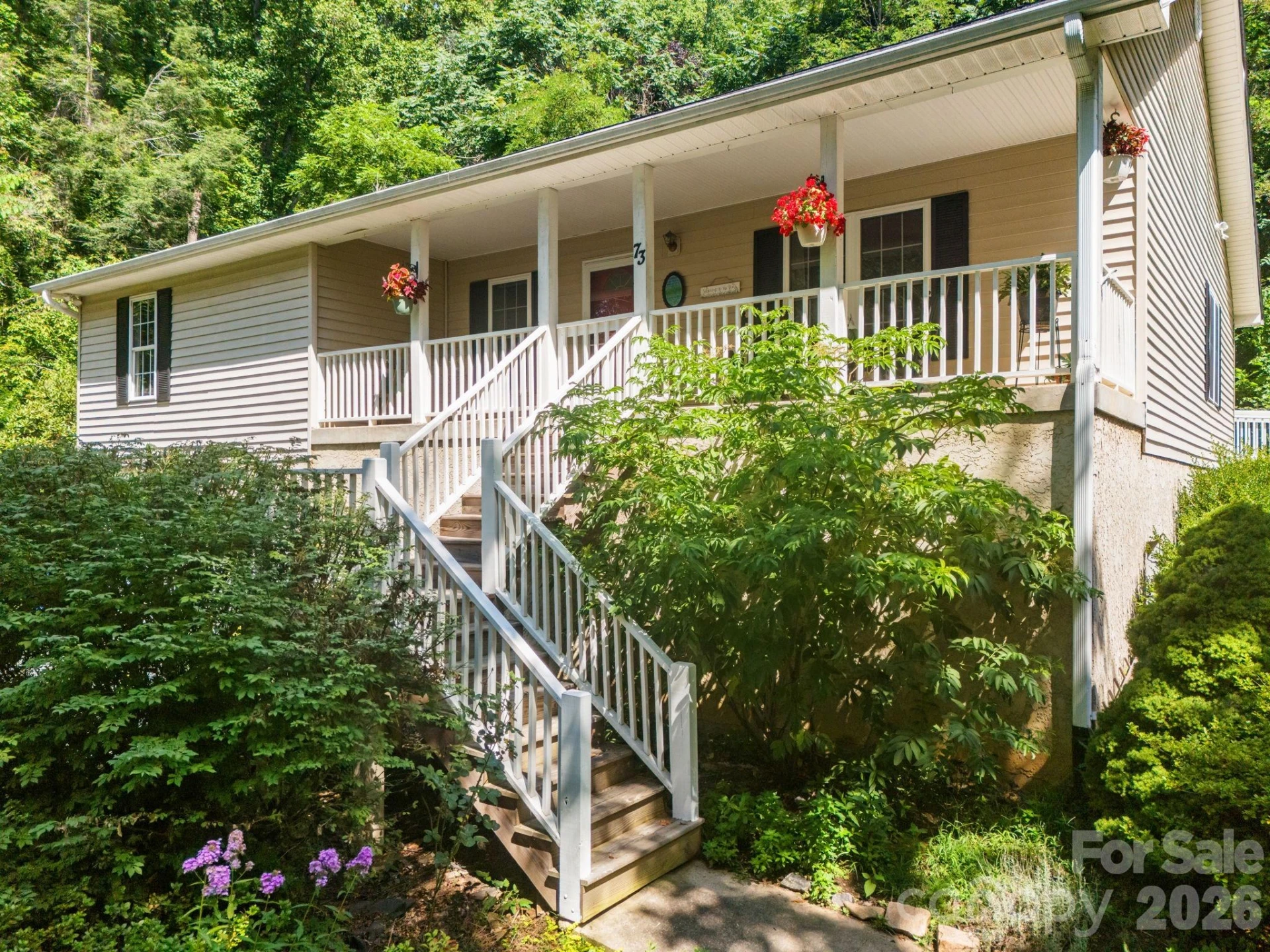 73 Waters Road