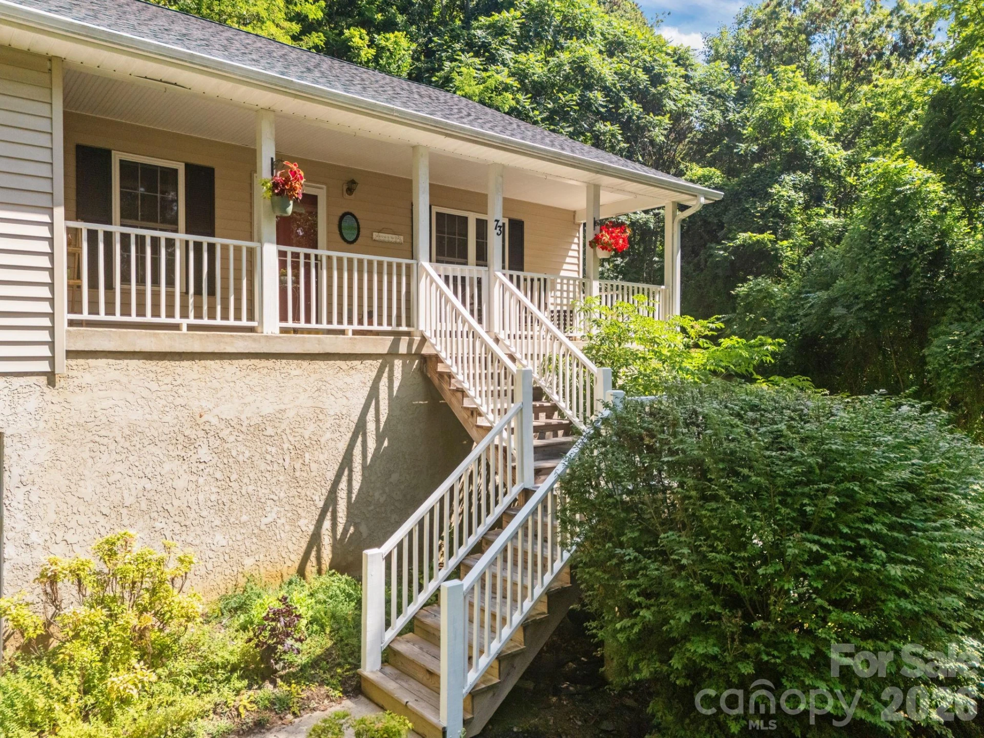 73 Waters Road - Photo 3