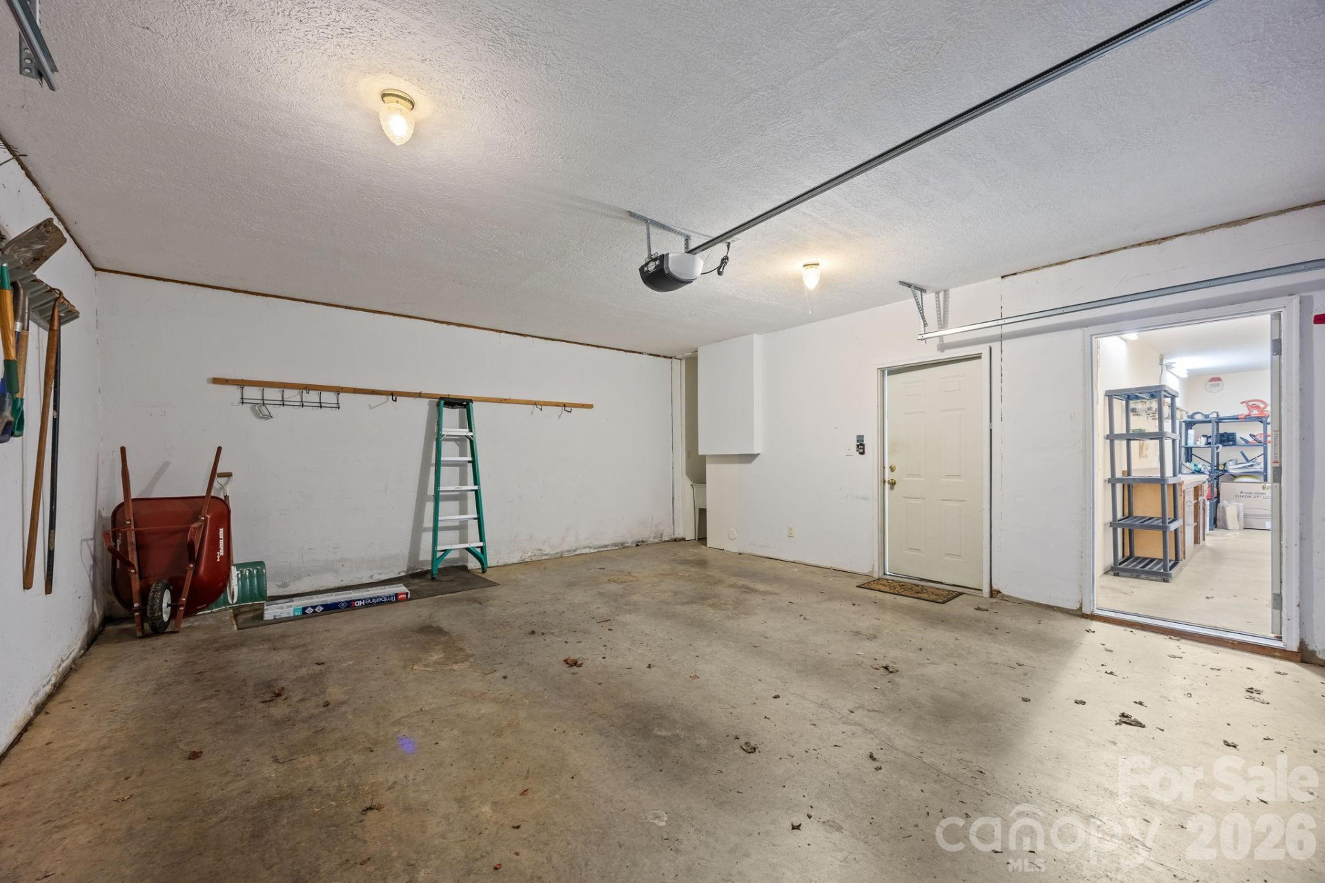 73 Waters Road - Photo 34