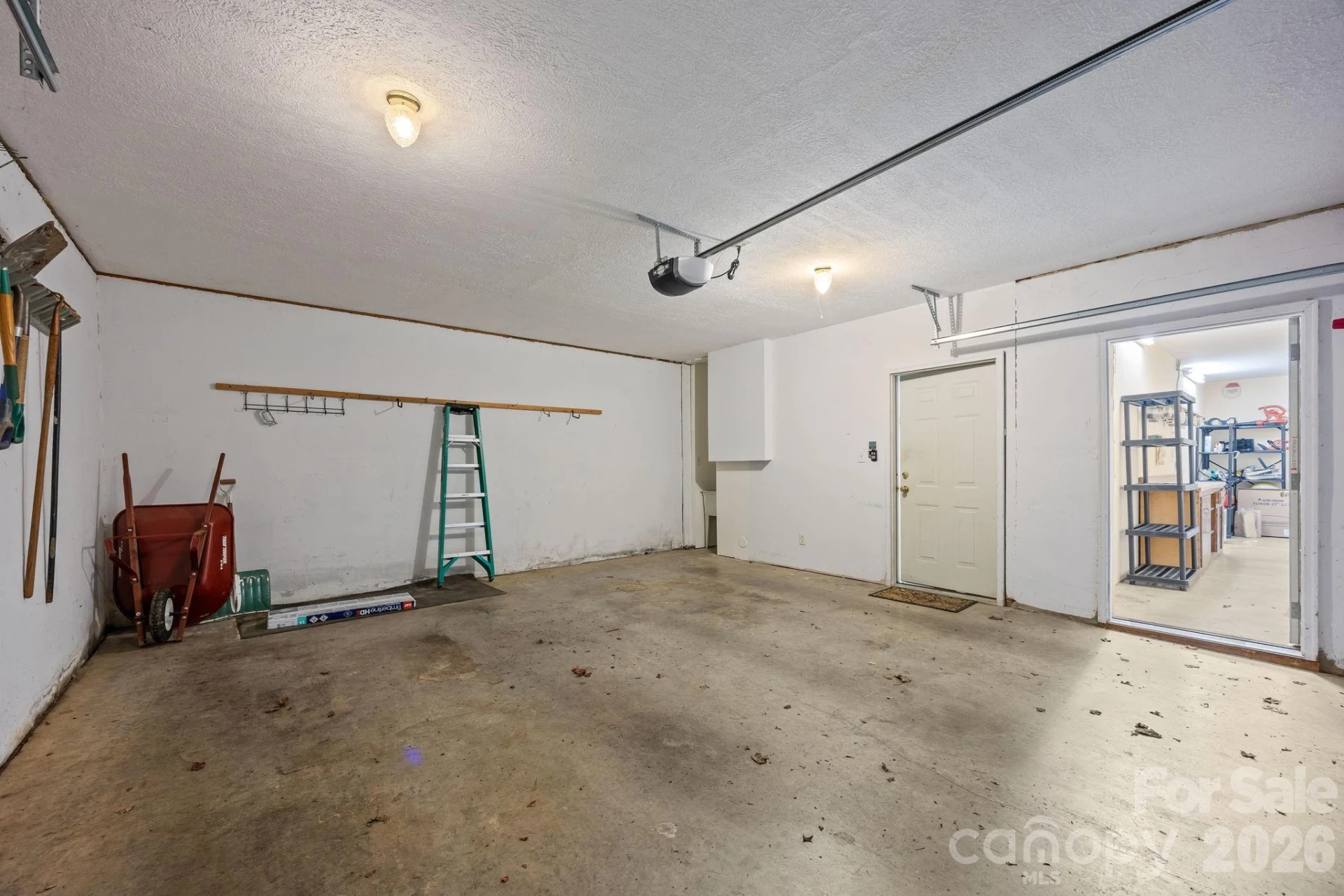 73 Waters Road - Photo 34