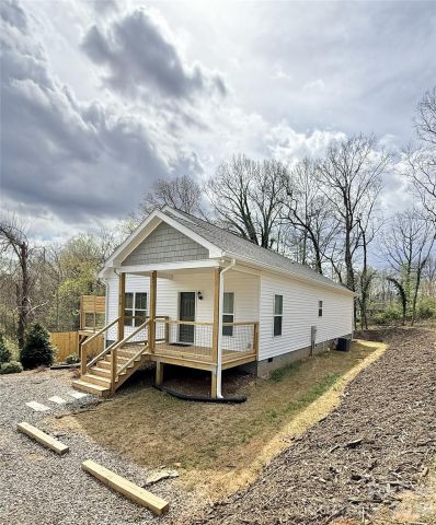 216 Lower Edgewood Road, Candler, NC, 28715