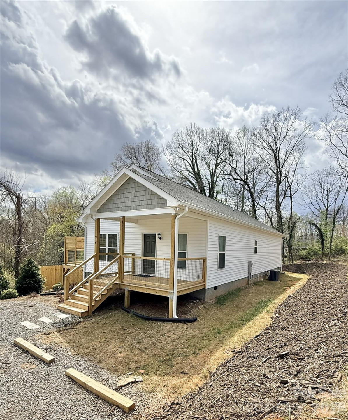 216 Lower Edgewood Road