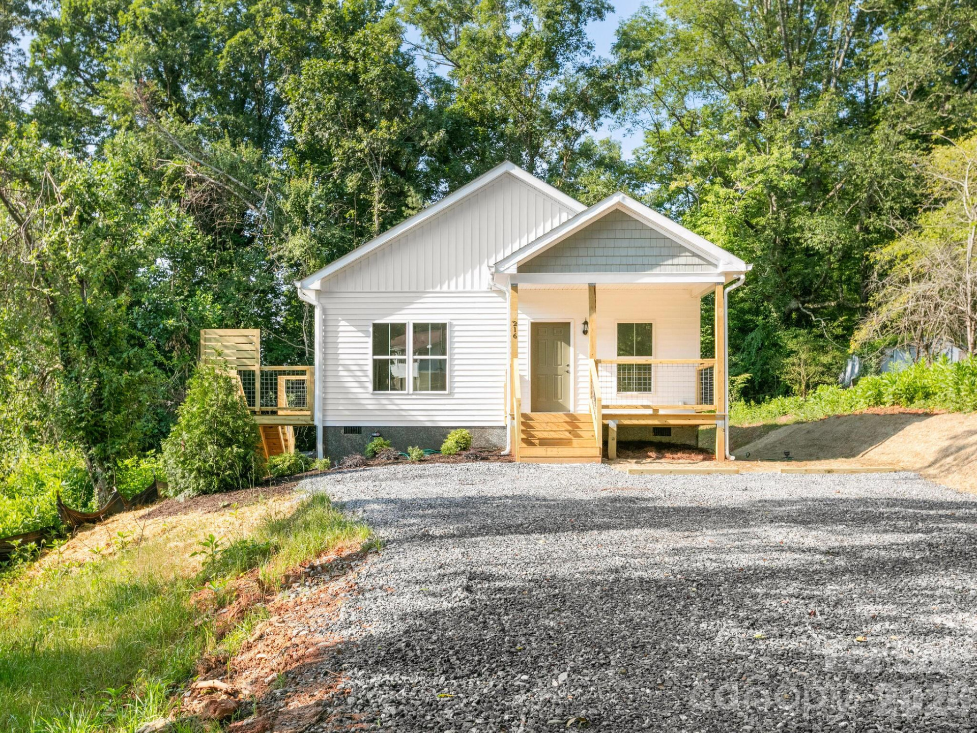 216 Lower Edgewood Road - Photo 5