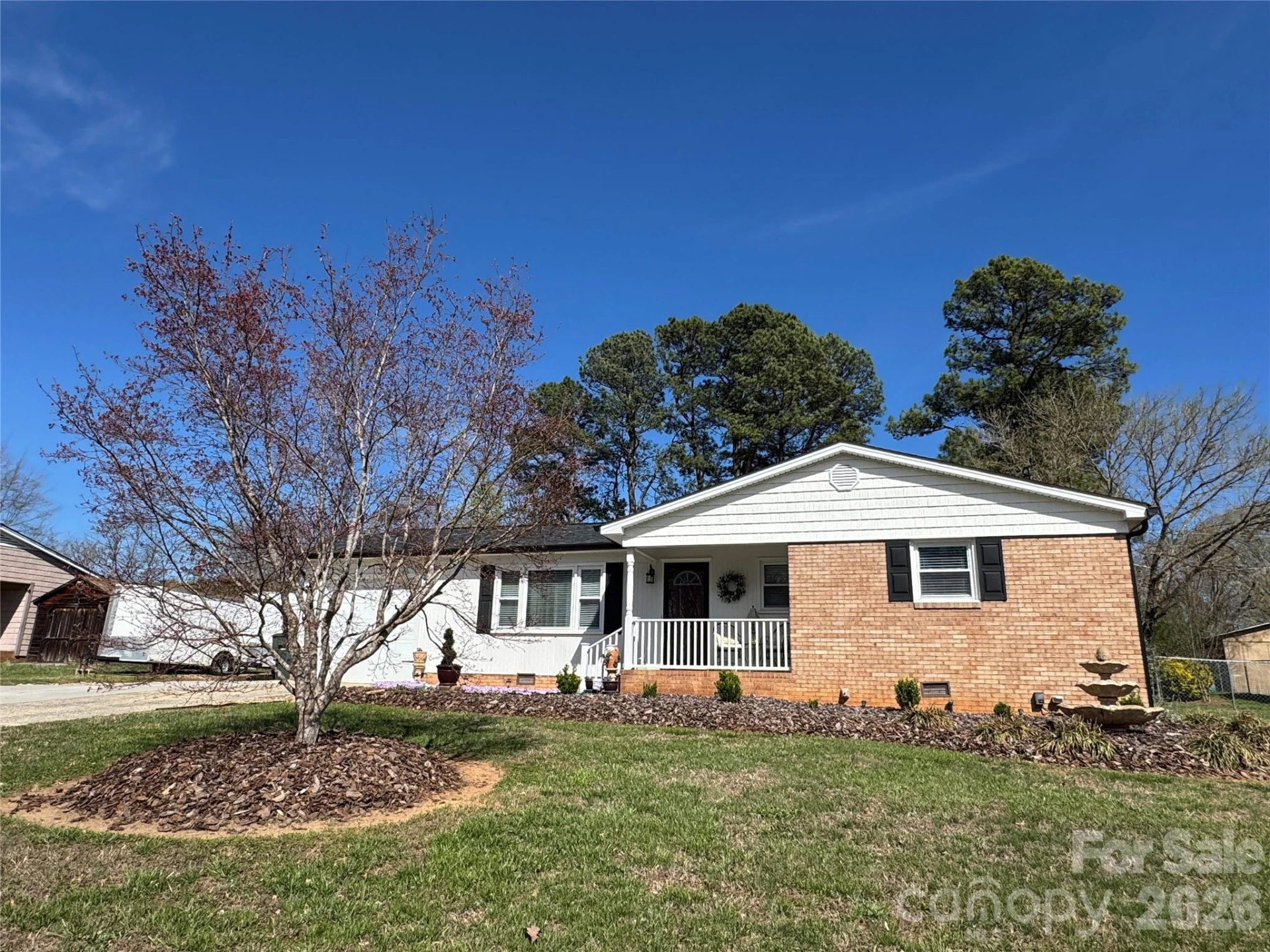 219 Catawba Drive - Photo 4