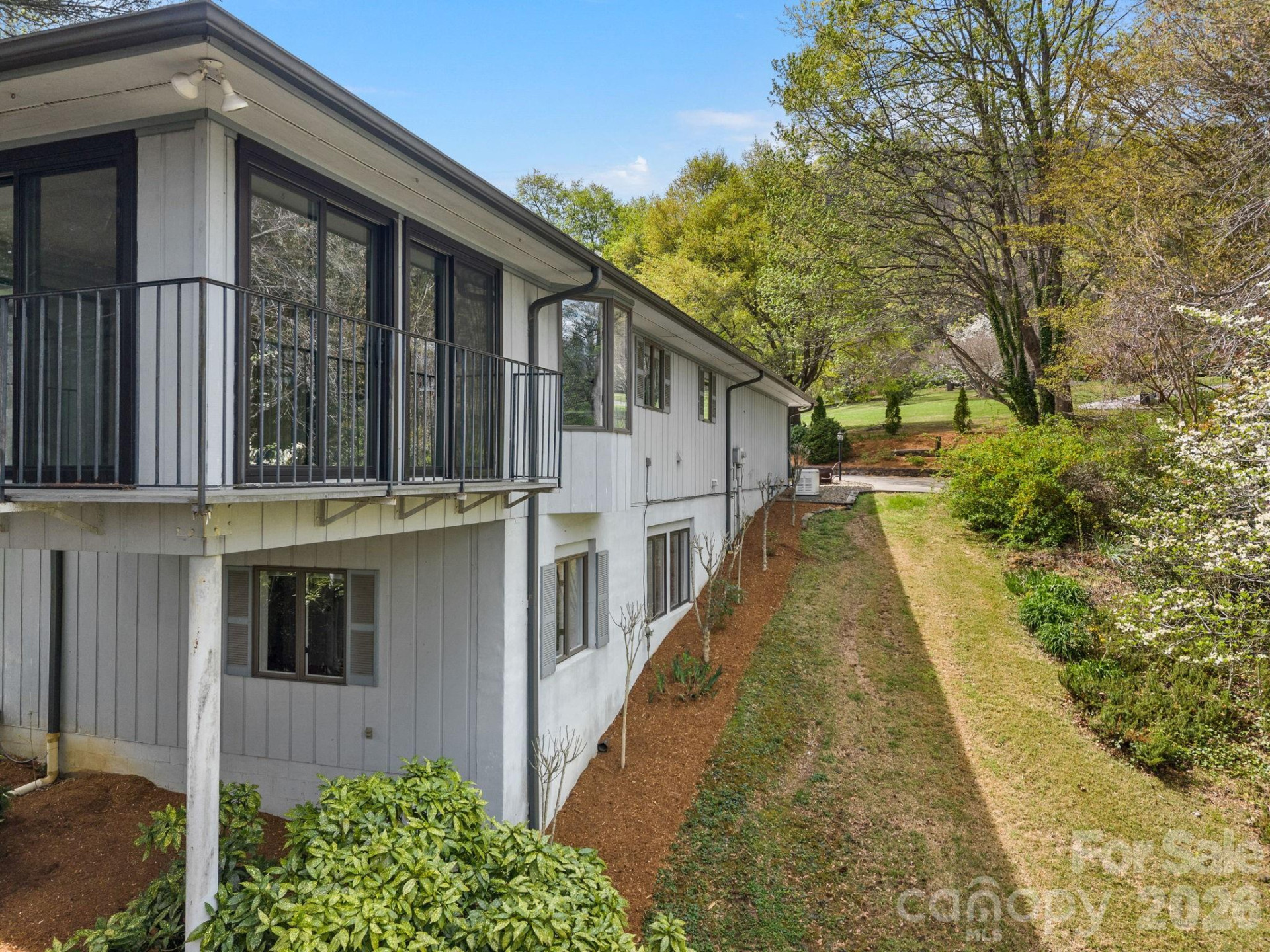 140 Meadowlark Drive - Photo 42