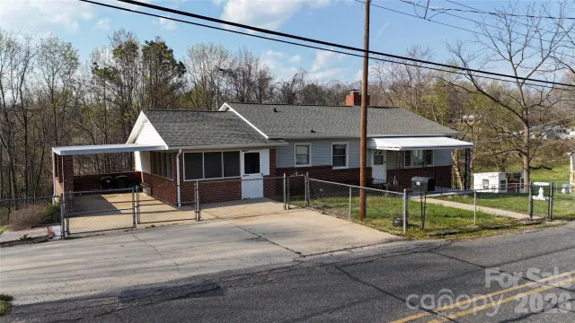 309 Morehead Drive