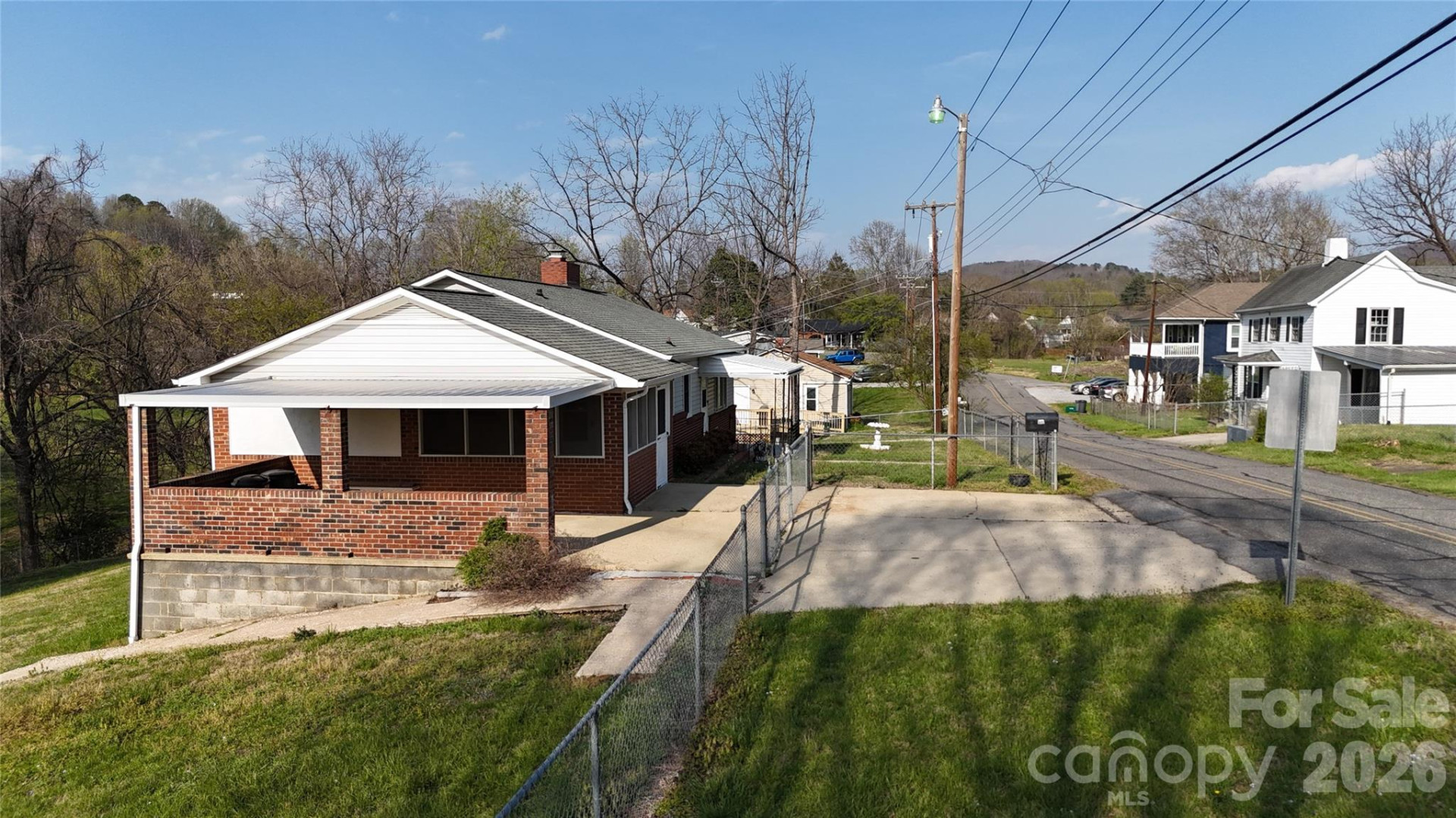 309 Morehead Drive - Photo 11