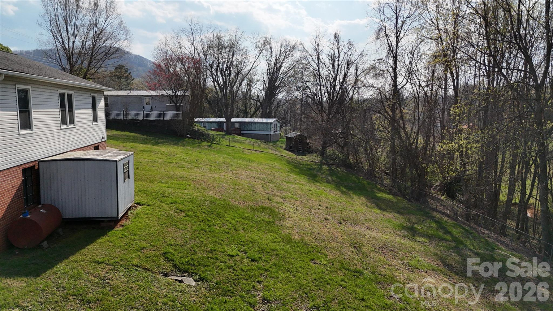 309 Morehead Drive - Photo 9