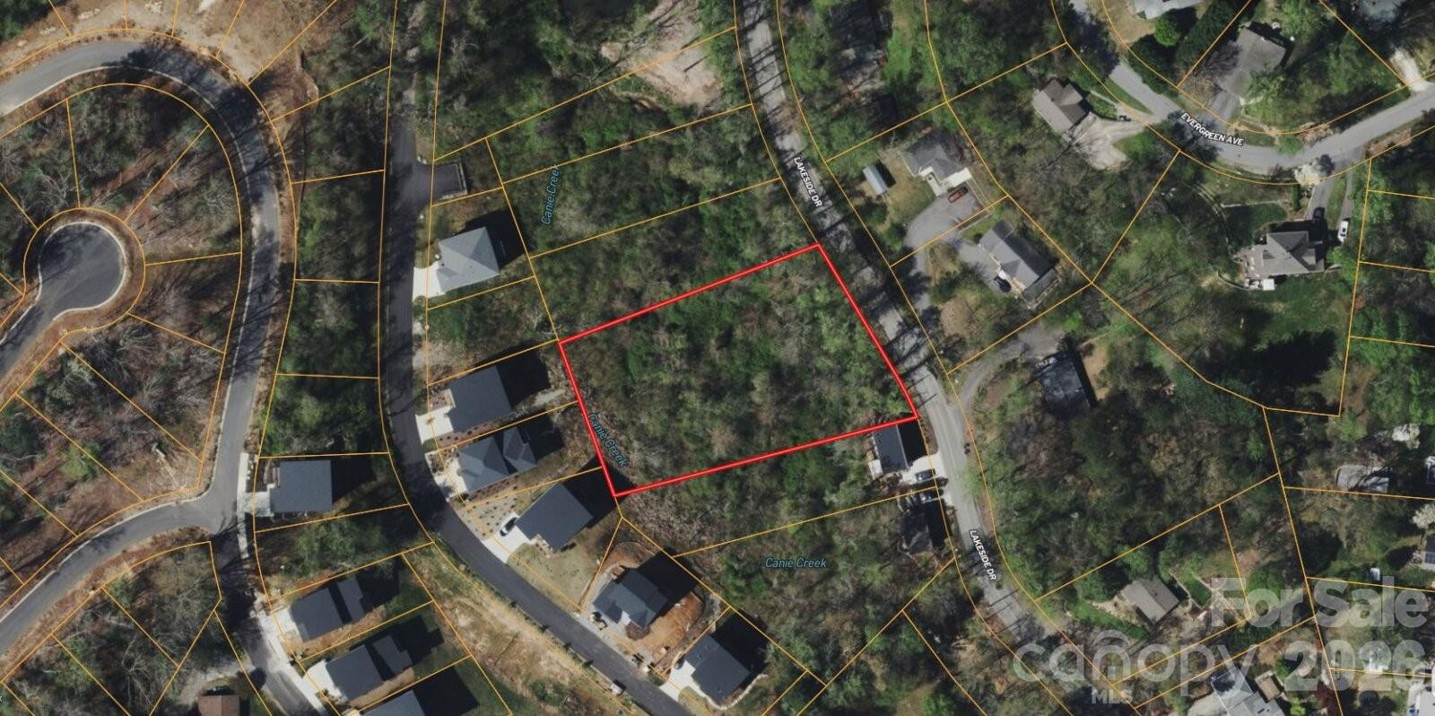 32 Lakeside Drive