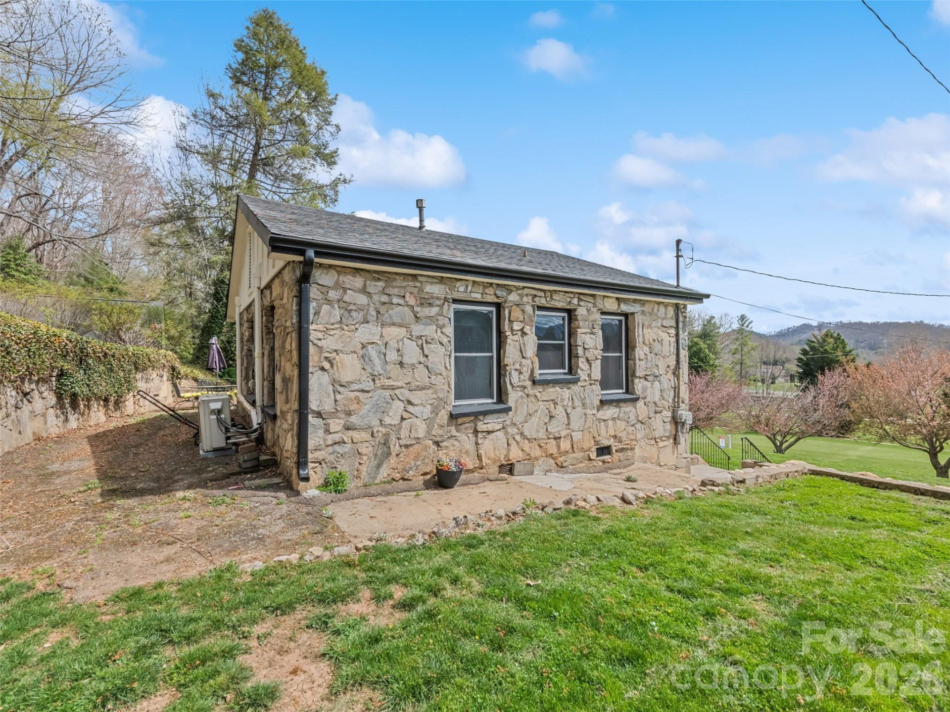 659 Golf Course Road - Photo 32