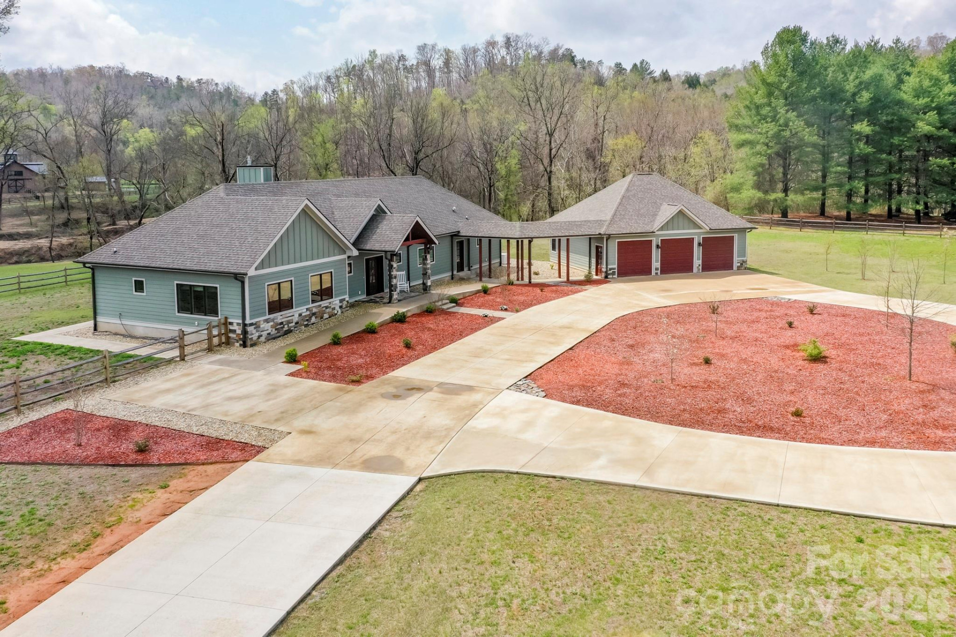 118 McOwenben Pass - Photo 3