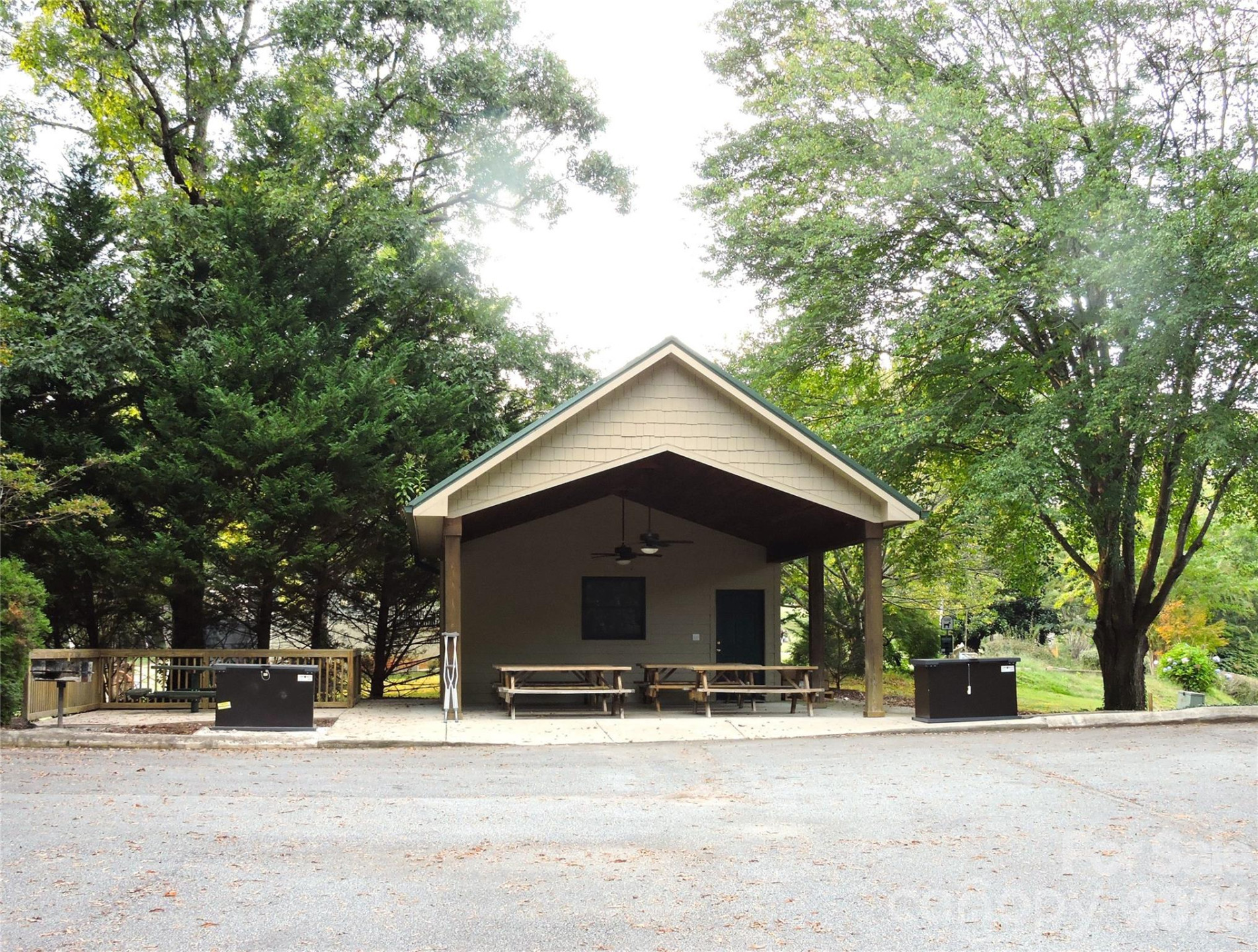 160 Whitney Boulevard #31 - Photo 22