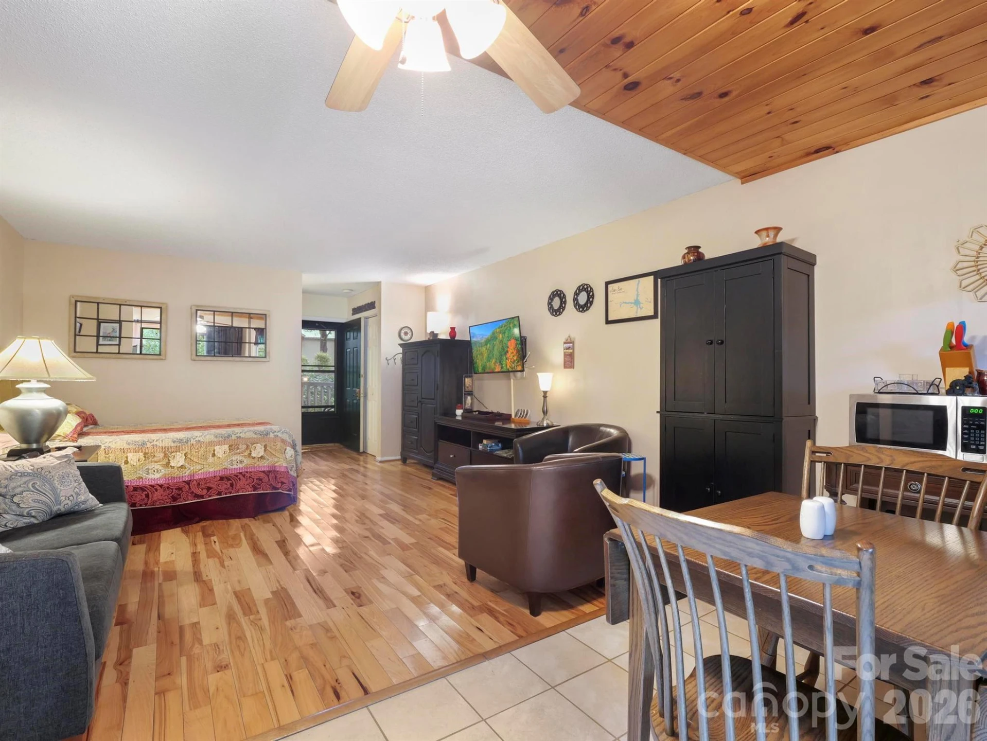 160 Whitney Boulevard #31 - Photo 4