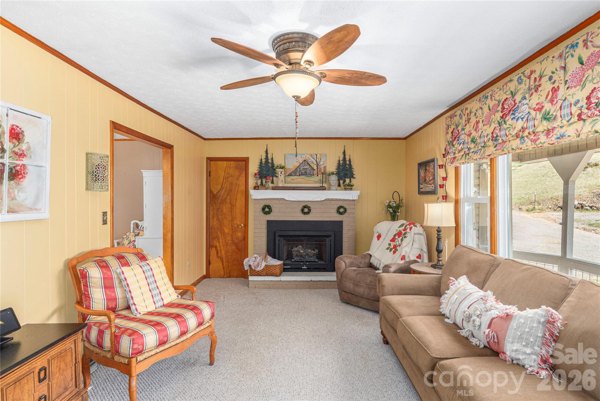 63 Memory Drive - Photo 7