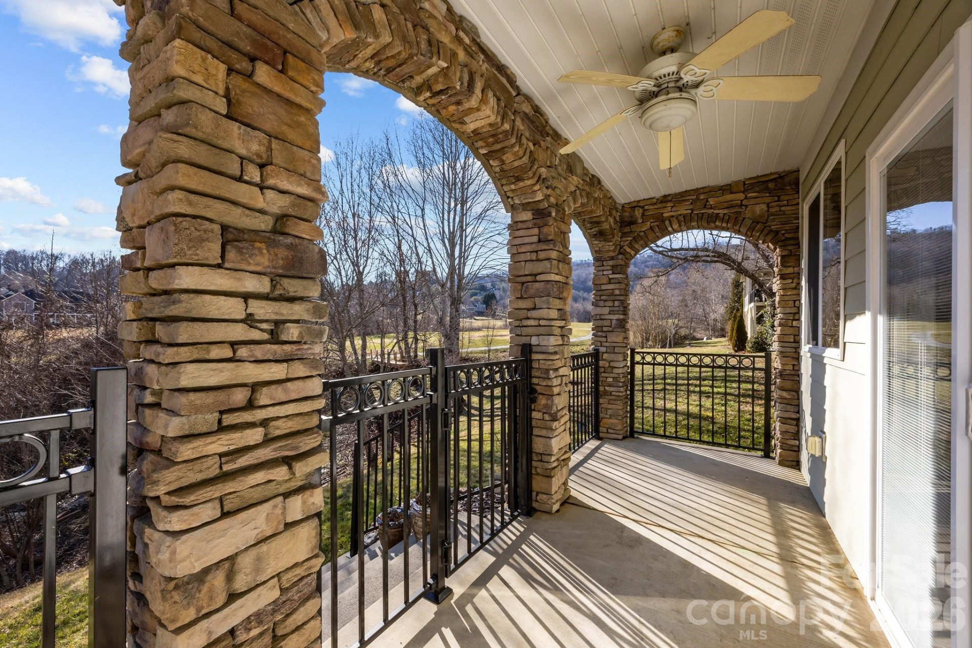 612 Vista Falls Road - Photo 35