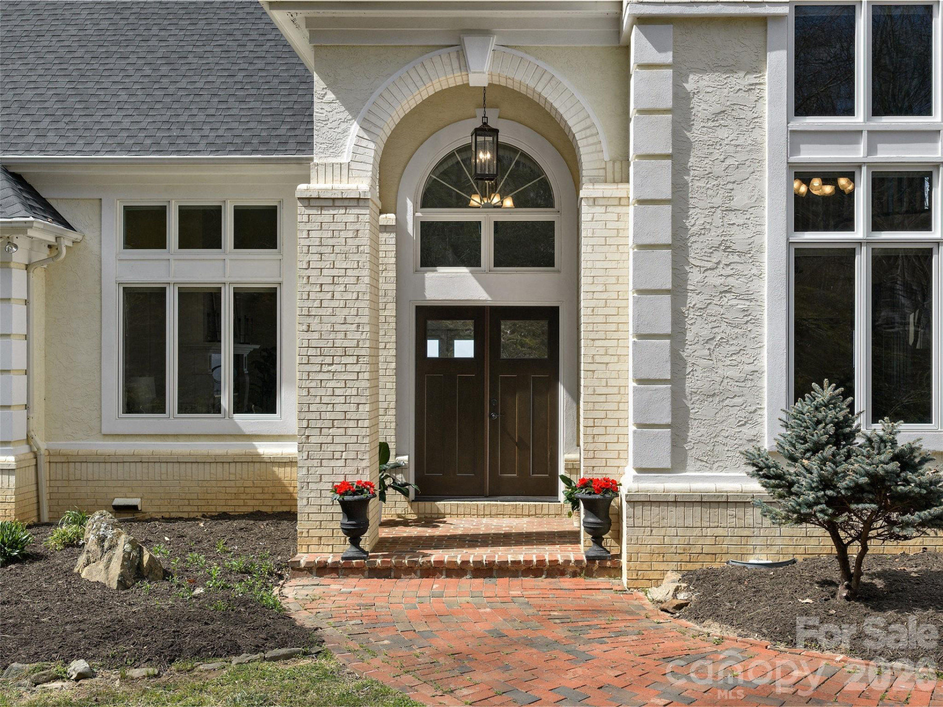 33 Elk Ridge Drive - Photo 4