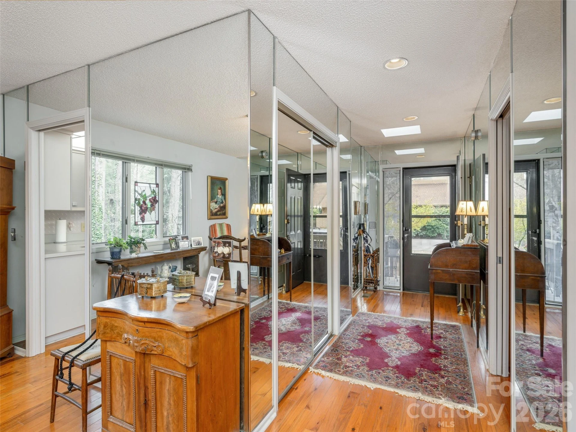 601 Red Oak Drive - Photo 4