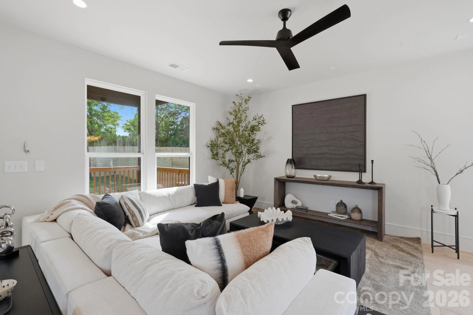 1404 Downs Avenue - Photo 15