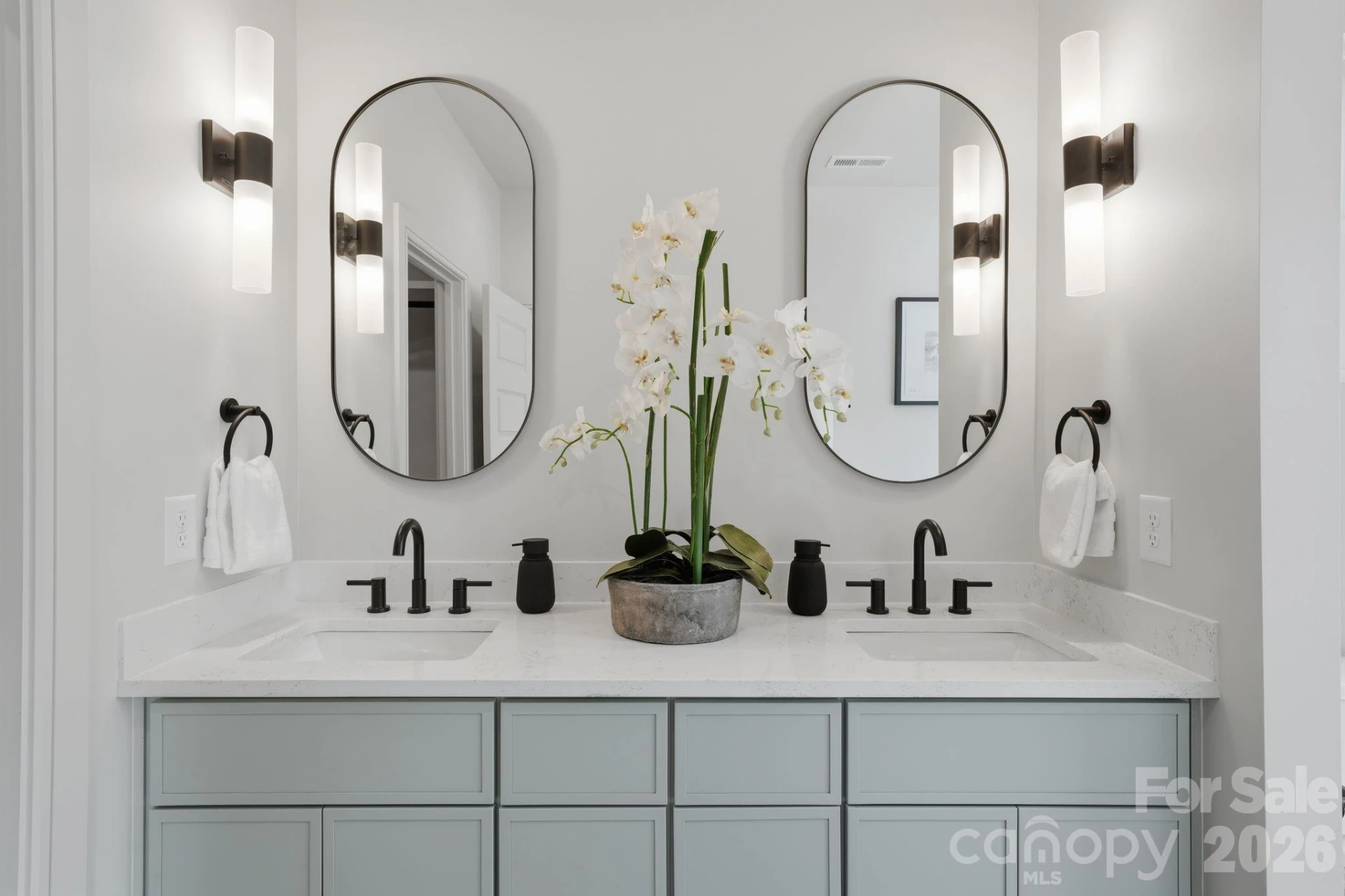 1404 Downs Avenue - Photo 33