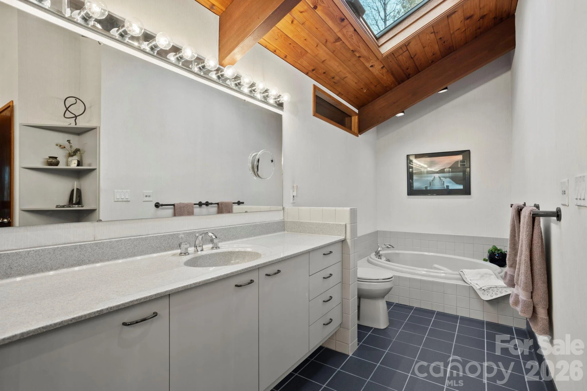 207 Maple Hill Drive - Photo 23