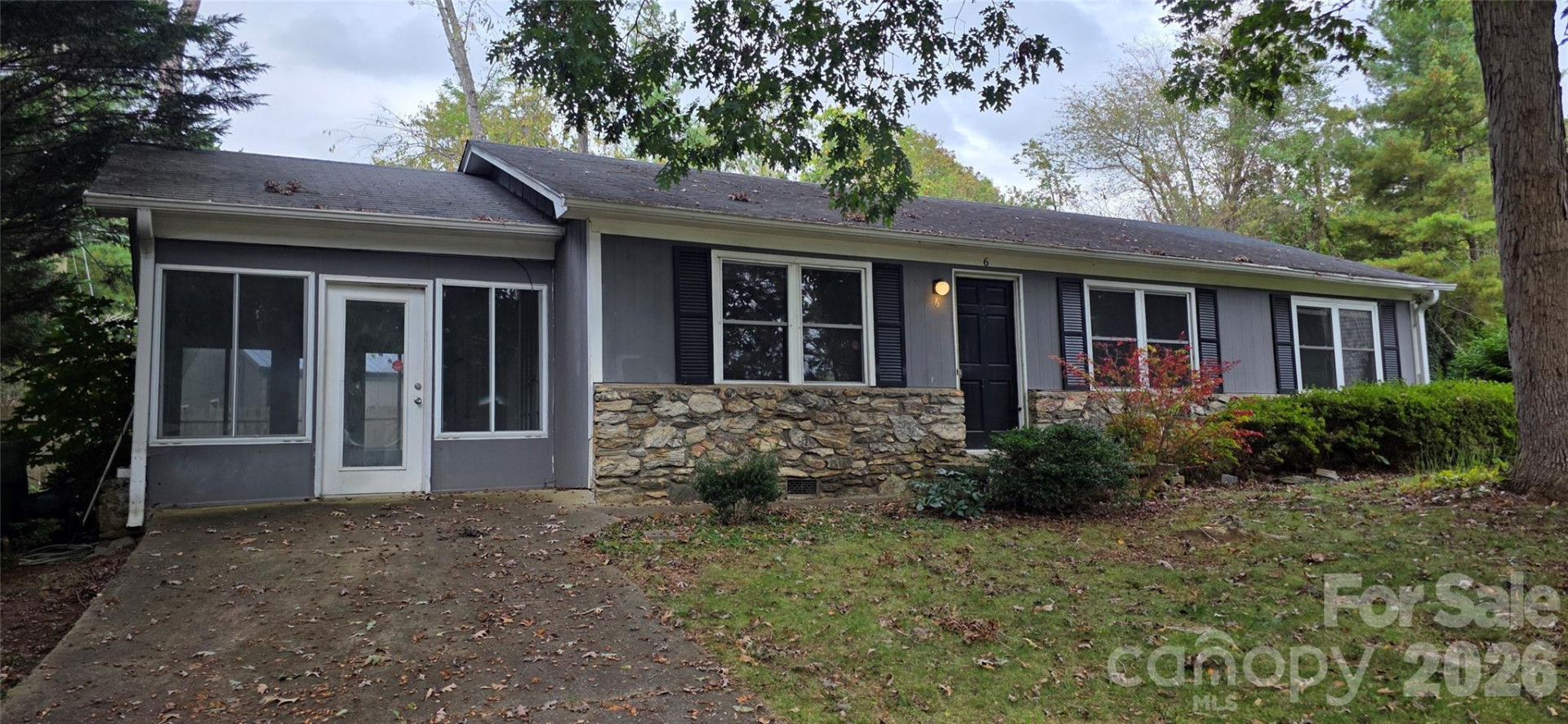 6 Fairway Drive