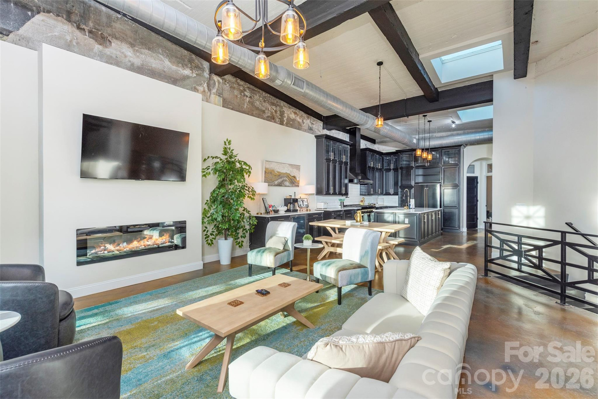 225 Main Street - Photo 11