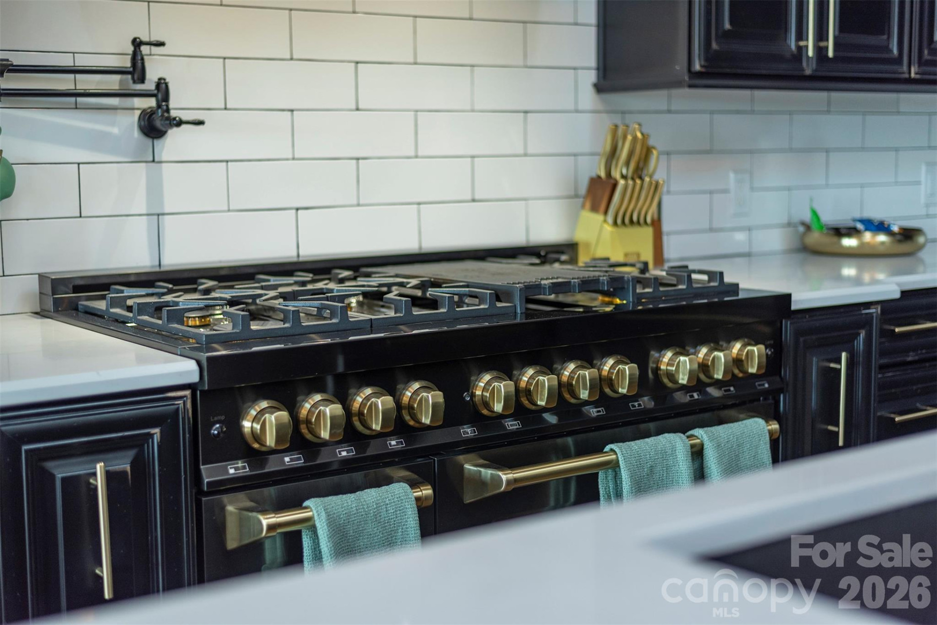 225 Main Street - Photo 19